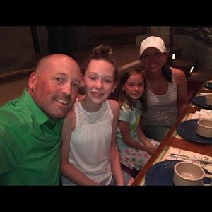 Meet your Posher, Leigh